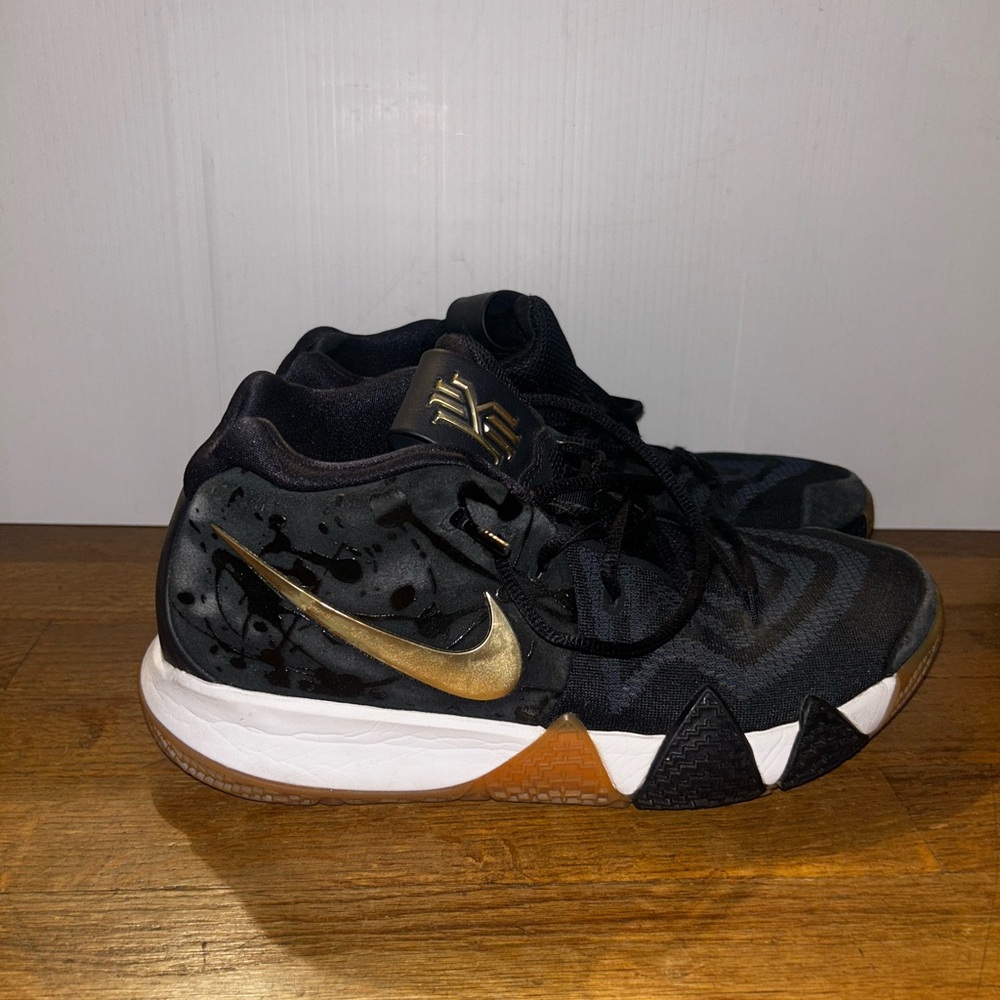 Nike Kyrie 3 Pitch Blue Basketball shoes